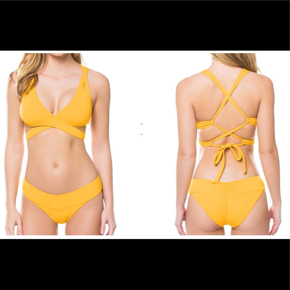 NWT Becca Bikini Convertible Strap Top & Bottom